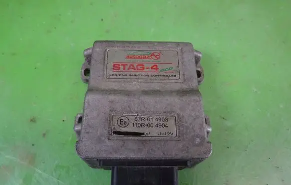 Audi A4 S4 B5 8D LP gas control unit module 67R-014903