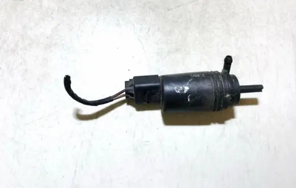 BMW 5 E39 Windscreen/windshield washer pump 67128377612 6712-8377612