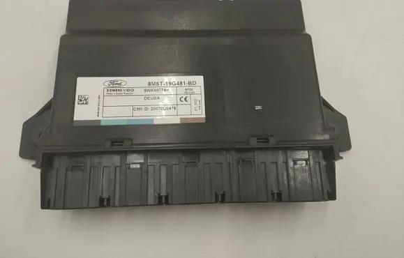 Ford Kuga II Comfort/convenience module 8M5T19G481BD 2007DJ0476 5WK48779H