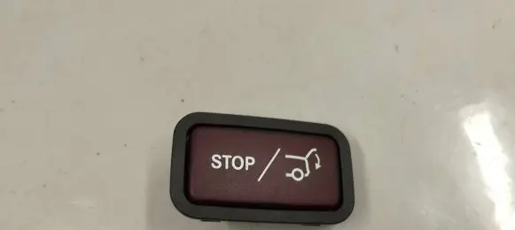 Mercedes-Benz EQB Tailgate/boot open switch button A2128210651