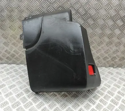 Nissan NV400 Rear bumper corner part panel trim 850176896R