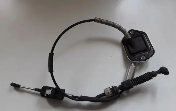 Hyundai Ioniq Gear shift cable linkage 46790G2100