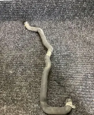 Audi e-tron Engine coolant pipe/hose 4KE122049A