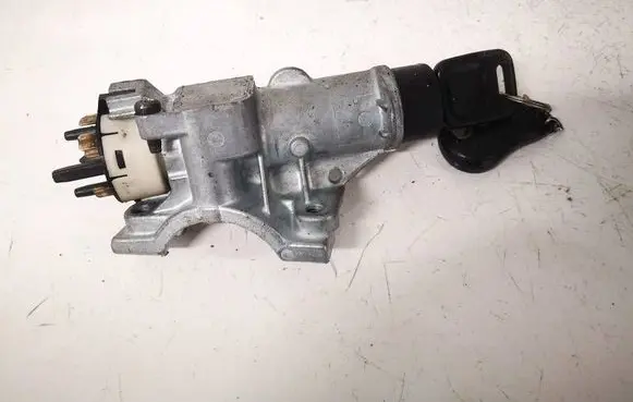 Audi A4 S4 B5 8D Ignition lock 4d0905851a