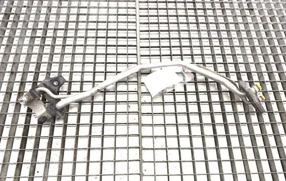 BMW X5 E70 Air conditioning (A/C) pipe/hose 9187635