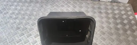 Ford Mustang VI Other interior part GR3B10723
