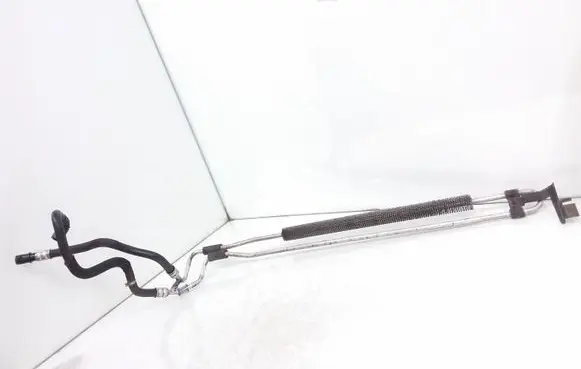 Volvo V70 Power steering radiator 31317423