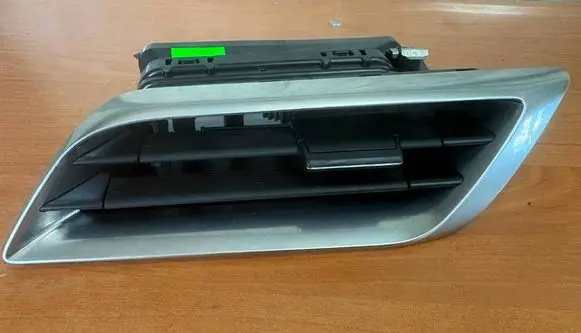 Peugeot 3008 II Dash center air vent grill 9810143180 21859