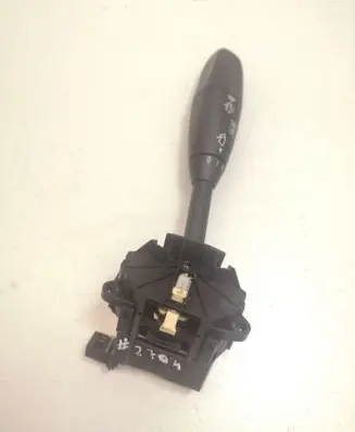 Mercedes-Benz CLS C219 Indicator stalk A1715402245