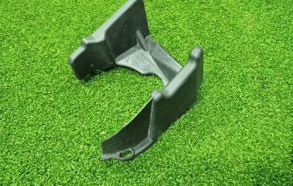 Renault Master III Intercooler air guide/duct channel 165553737R