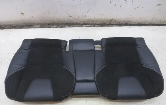 Volvo V40 Rear seat GMAUTO4574097