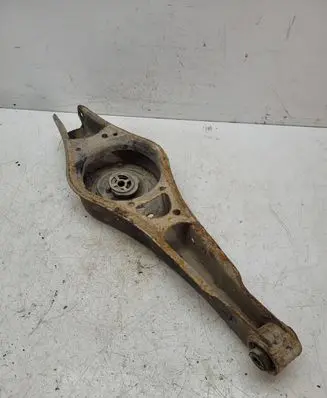 Volkswagen PASSAT B6 Rear upper control arm/wishbone