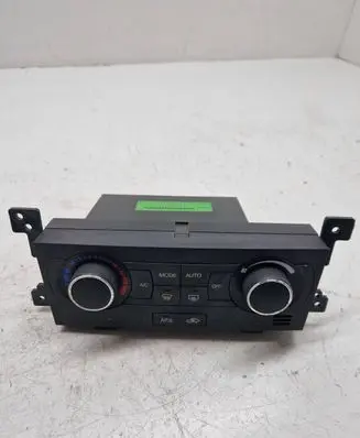 Chevrolet Captiva Climate control unit 2735111020075 20992735