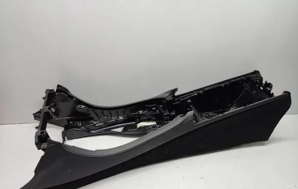 Mercedes-Benz E W213 Center console 105852206c S2136801600