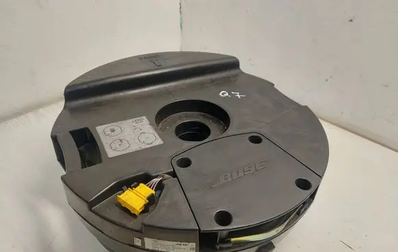 Audi Q7 4L Subwoofer speaker 4L0035382A 289634001 494082