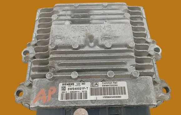 Citroen C3 Engine control unit/module 5WS40021FT