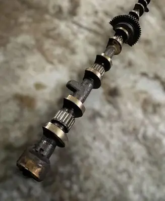 BMW 6 E63 E64 Camshaft 7515868