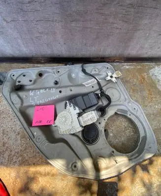 Volkswagen Golf IV Rear door window regulator with motor 105475301 1J0959811A