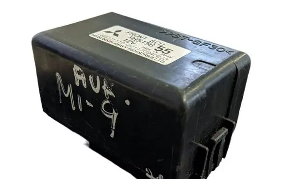 Mitsubishi Space Wagon Other control units/modules MR515655 82D01110221 70340223