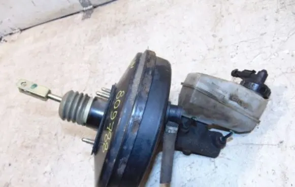 Renault Megane I Brake booster 7701204965 7701204610 770828034
