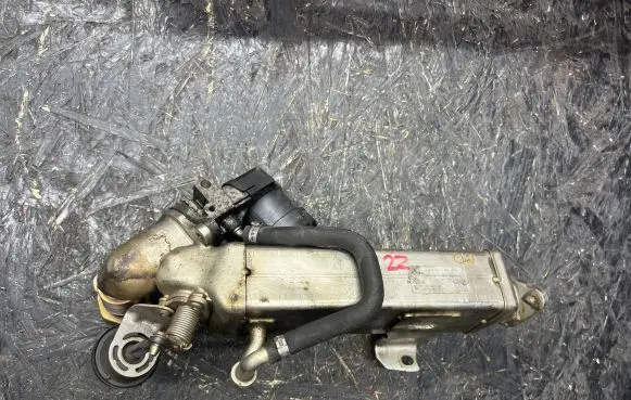 BMW 3 F30 F35 F31 EGR valve cooler 7810751 A1075105101190 123398A0