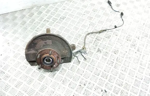Mitsubishi Outlander Front wheel hub