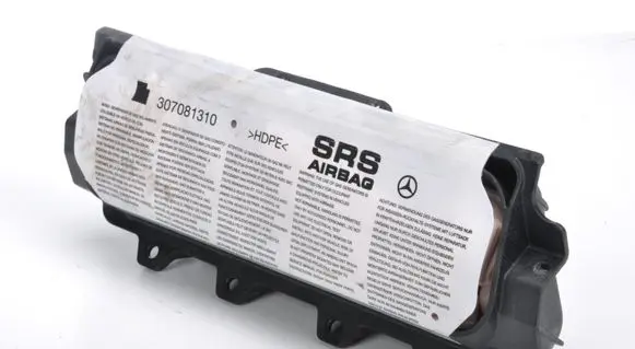 Mercedes-Benz AMG GT R190 C190 Knee airbag 1728600602