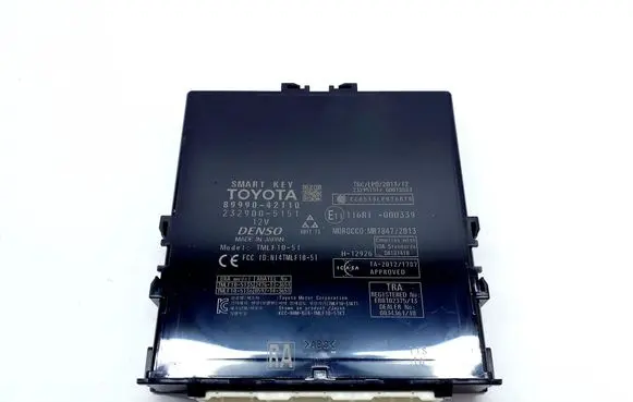 Toyota RAV 4 (XA40) Keyless (KESSY) go control unit/module 8999042110