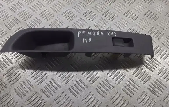 Nissan Micra Quarter vent window switch 