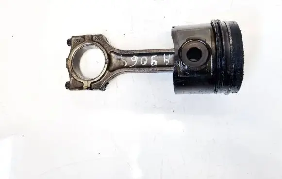 BMW X5 E53 Piston with connecting rod