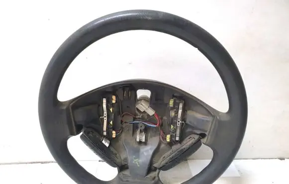 Opel Vivaro Steering wheel 8200009397