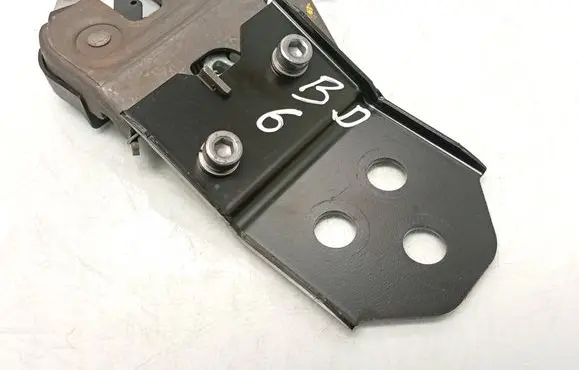 BMW 5 GT F07 Seat back rest lock catch 9164446