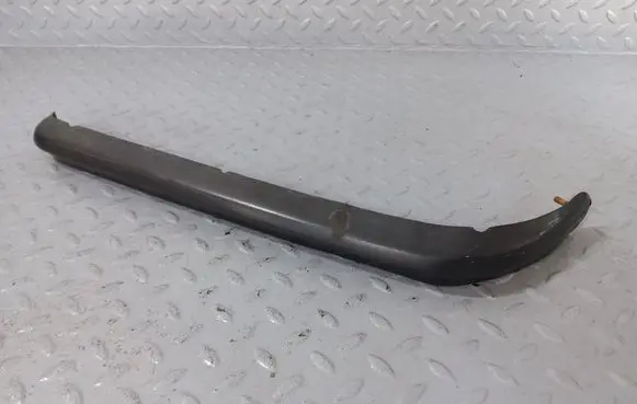 Mercedes-Benz 200 300 W123 Rear/tail light trim molding 