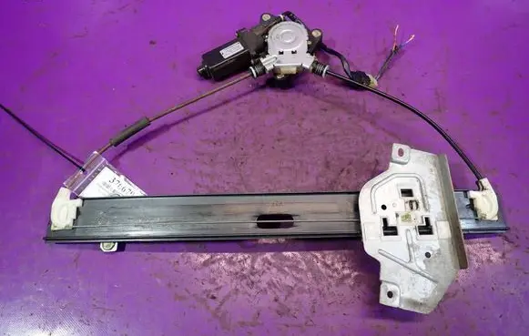 Chevrolet Evanda Front door window regulator with motor 