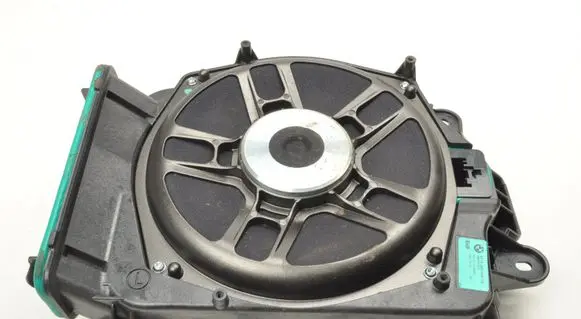 BMW 7 G11 G12 Subwoofer speaker 6801099