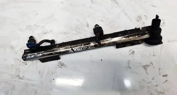 Volvo S40, V40 Fuel main line pipe 