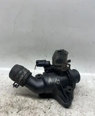 Engine coolant pipe/hose