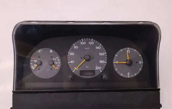 Volkswagen II LT Speedometer (instrument cluster) 2D0919850F 1100088489