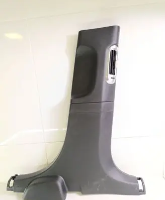 (B) pillar trim (bottom)