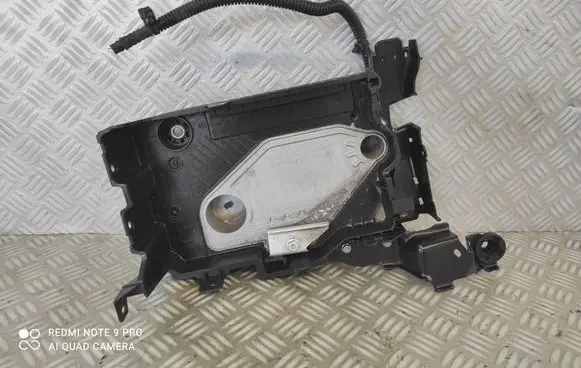Renault Clio V Battery box tray 648948662R P1011424
