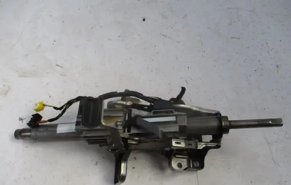 Audi A5 Sportback 8TA Steering wheel axle