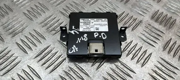 Toyota RAV 4 (XA40) LED ballast control module 8596742010 0317000140 2664891200