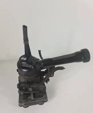 Citroen C4 Grand Picasso Power steering pump 9685051580 A0015331