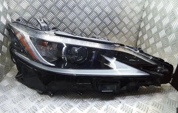 Lexus ES 250 - 300 - 330 Headlight/headlamp