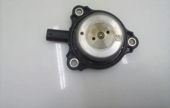 Mercedes-Benz GLC X253 C253 Camshaft speed sensor A2761560790