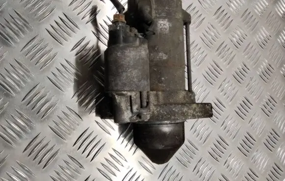 Toyota RAV 4 (XA30) Starter motor 