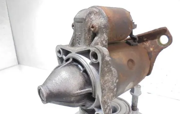Mazda Demio Starter motor M3T38882