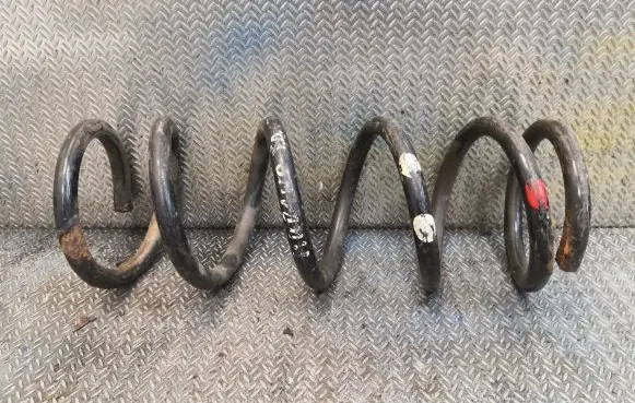 Nissan Murano Z50 Rear coil spring