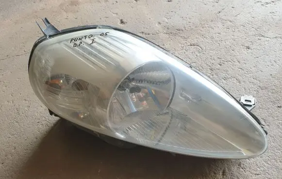 Fiat Punto (188) Headlight/headlamp