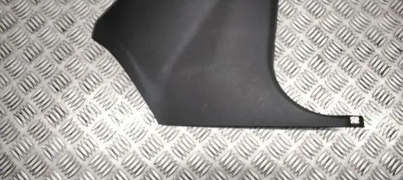 Foot area side trim